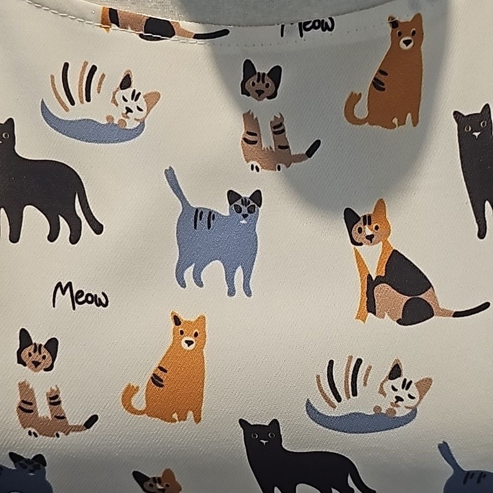 Calling all cat lovers!classic style dress with cats everywhere!size medium - Picture 3 of 12